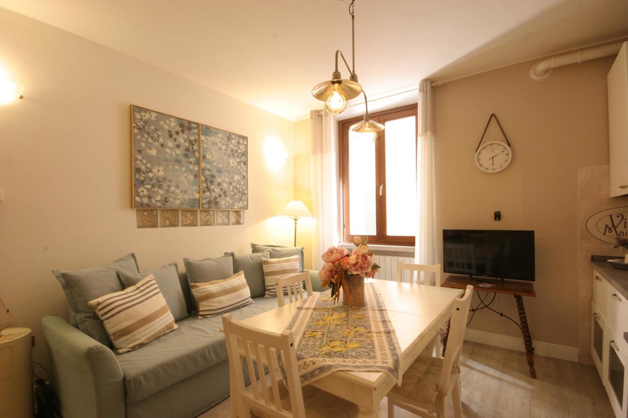 Violetta Maison, Elegante E Romantica A Salo' Apartment Exterior foto