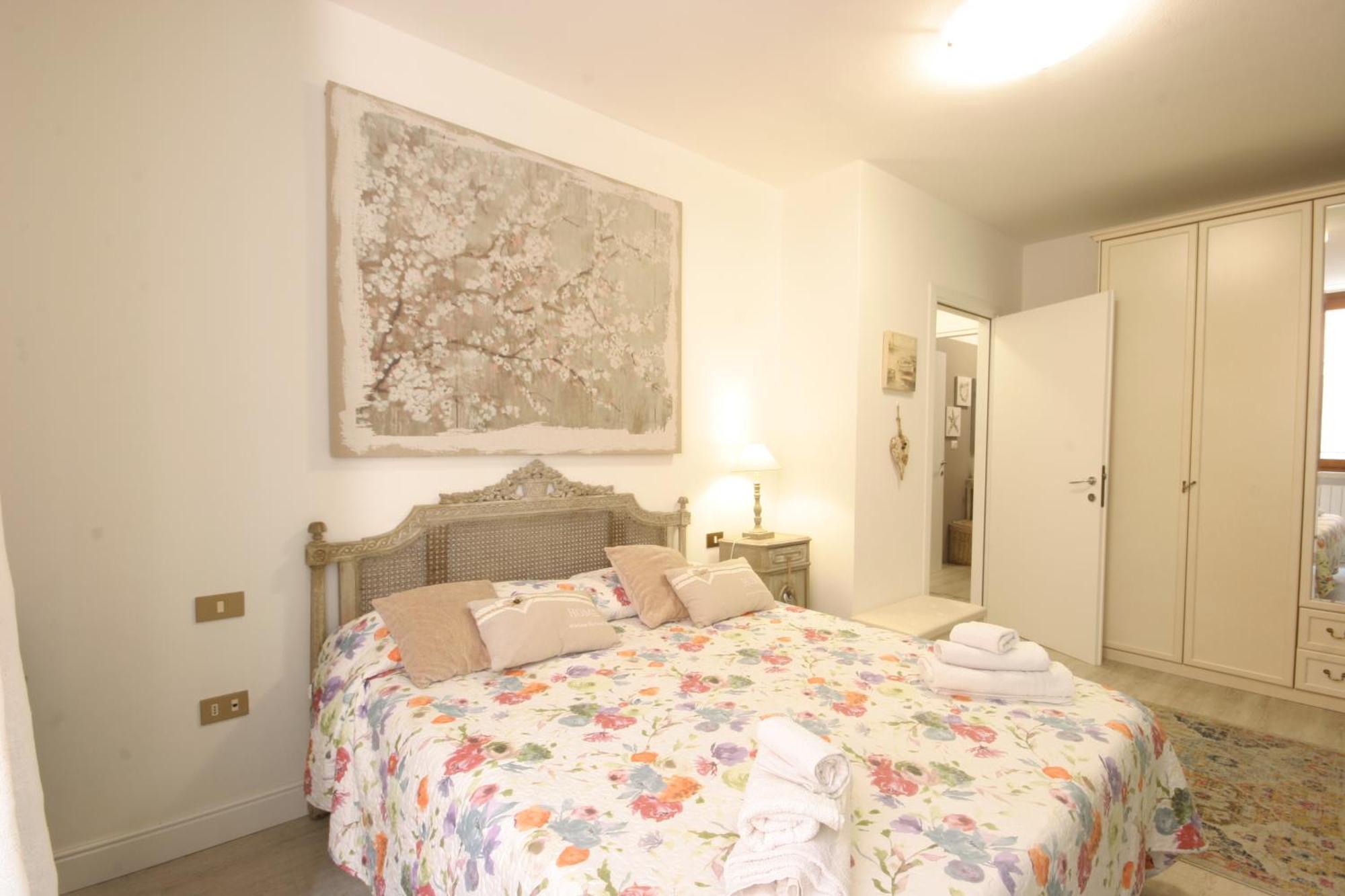 Violetta Maison, Elegante E Romantica A Salo' Apartment Exterior foto